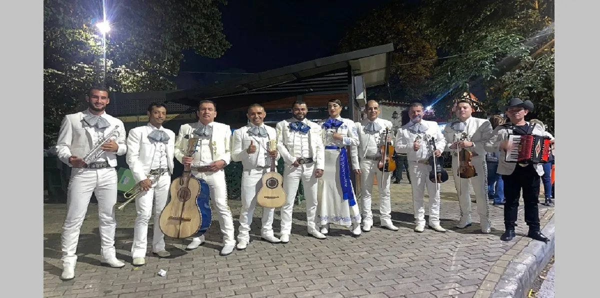Mariachis en Laureles Medellín Mariachis en Laureles Medellín para serenatas y eventos