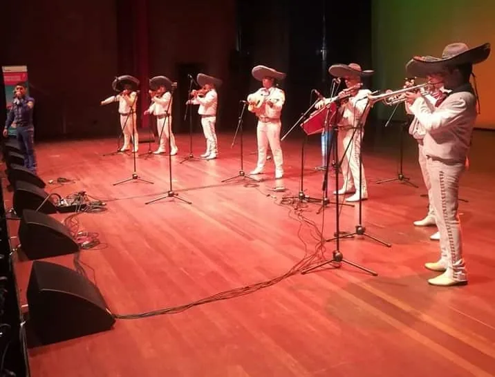 Mariachis para 15 Años en Medellín para serenatas y eventos